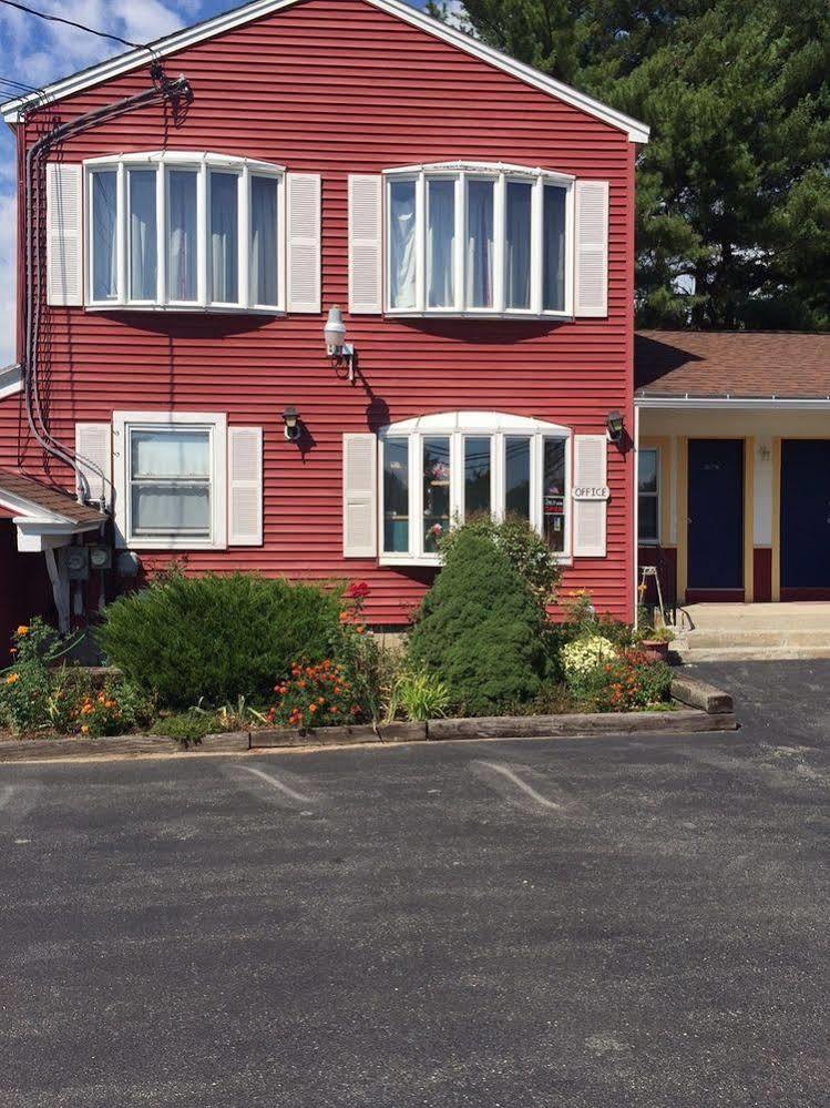 Biddeford Motel Bagian luar foto